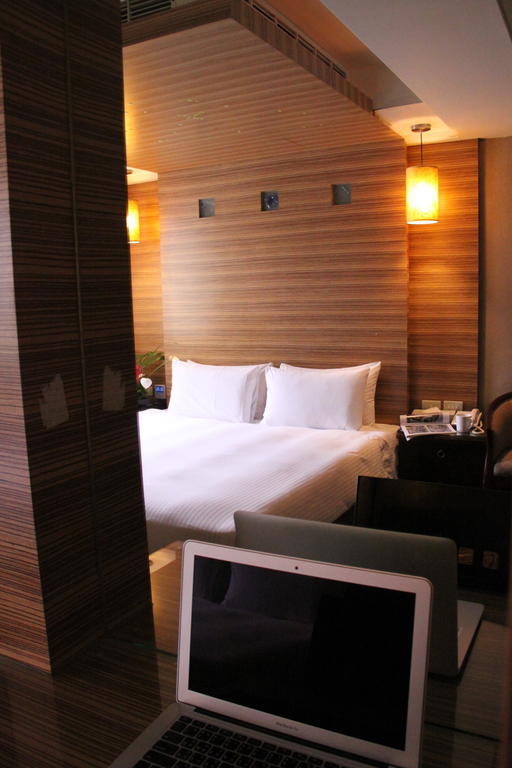 貴都飯店-Crystal Hotel Taipei Exteriör bild
