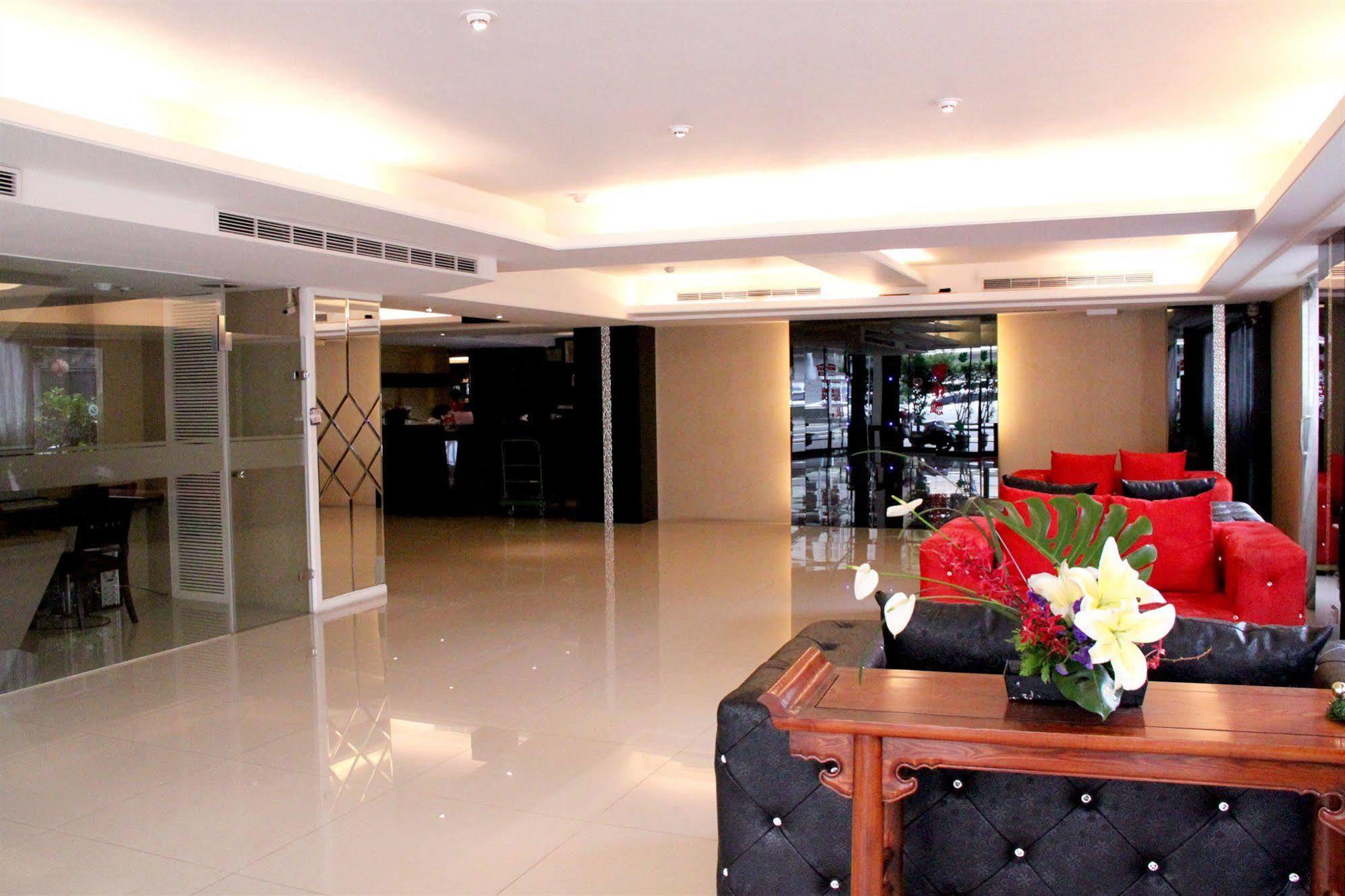 貴都飯店-Crystal Hotel Taipei Exteriör bild