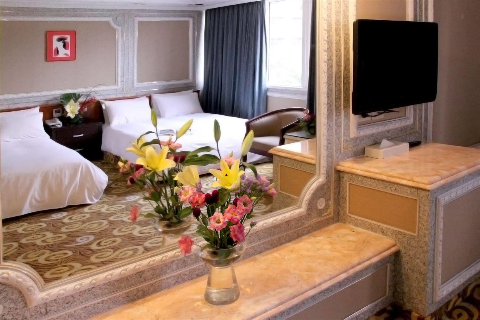貴都飯店-Crystal Hotel Taipei Exteriör bild